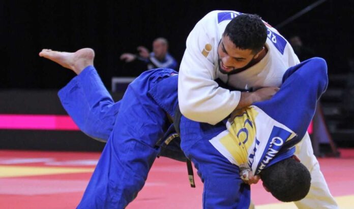 Tokyo 2020, judoka algerino si ritira per non affrontare atleta israeliano:  