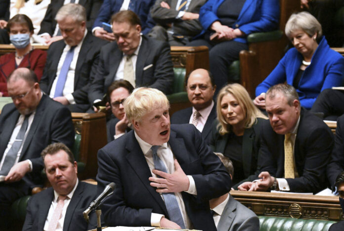 Londra, caos a Downing Street: Boris Johnson perde quattro colonne del suo Team e rischia la sfiducia