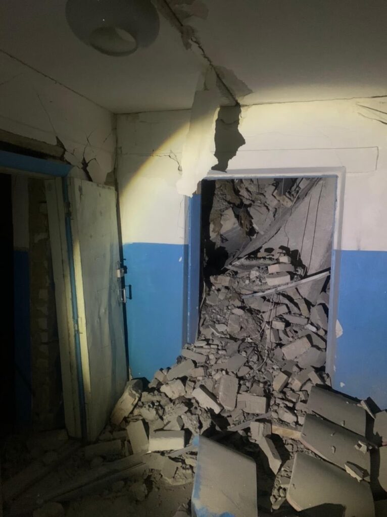 Edificio distrutto bombe Zaporzhzhia